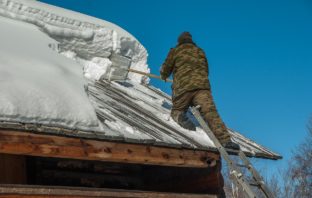 Stop a snowfall ruining your roof